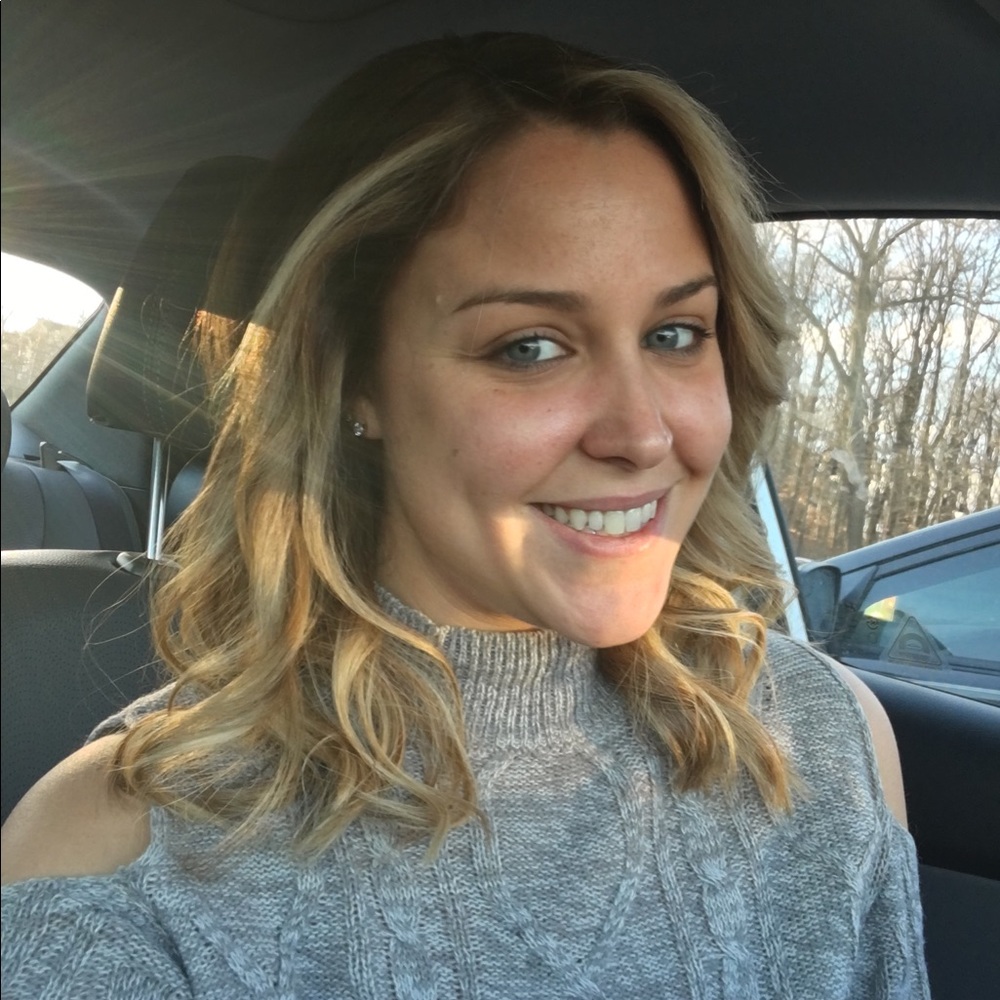 Meet your Posher, Melissa